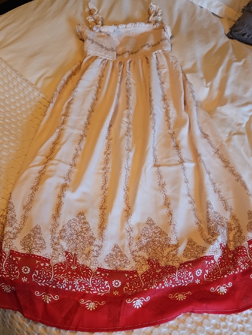 Cupshe White Maxi Dress with Red Border and Printed Trim Lg